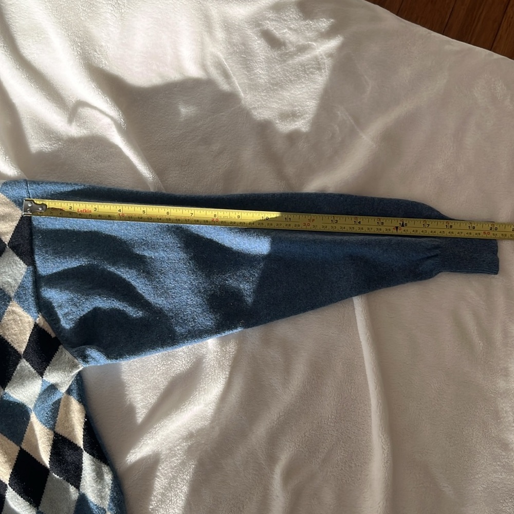 Cashmere - Picture 4 of 7